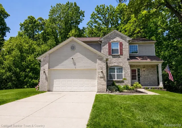 Homes for sale in Whitmore Lake, MI | 9120 Lakewood Dr, Whitmore Lake, MI 48189 | MLS# 61001000