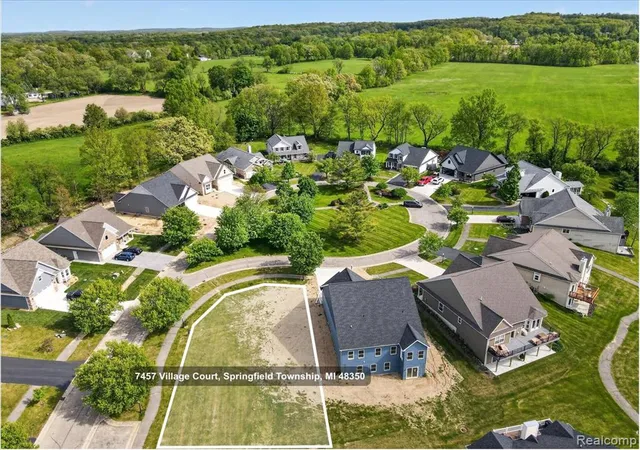 Homes for sale in Davisburg, MI | 7457 Village Ct, Davisburg, MI 48350 | MLS# 60995946