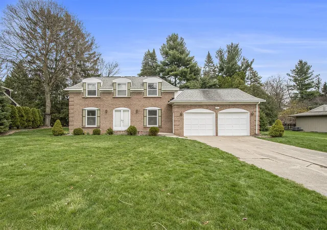 Single Family Residence at 578 Arrowhead Ave, Grand Rapids, MI 49546 | MLS# 70462924 |  | Sold on 2025-06-06