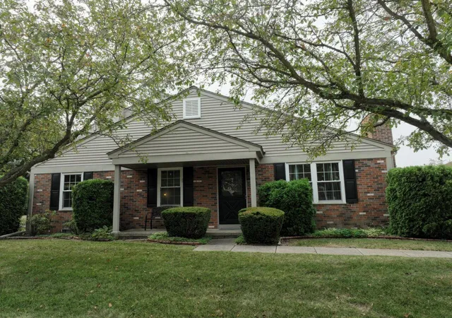 Photo 2 of Sale Pending at 15810 Cambridge Dr, Clinton Township, MI 48038 | MLS# 70554437 | Listing updated on 2026-08-30