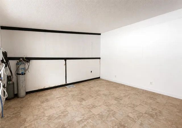 Photo 4 of Sale Pending at 1260 S 13th Street, Niles, MI 49120 | MLS# 70551354 | Listing updated on 2026-08-25