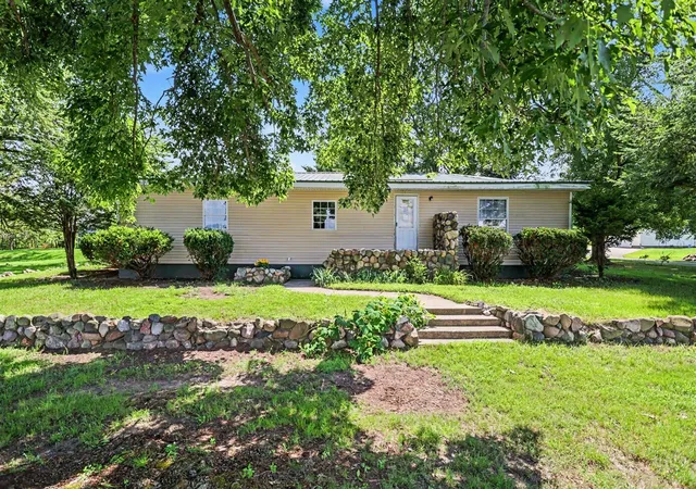 1st image of 953 Weaver Rd, Bronson, MI 49028 | MLS# 70553680