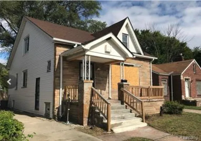 Photo 1 of Sale Pending at 14231 Camden St, Detroit, MI 48213 | MLS# 60367246 | Listing updated on 2025-06-17