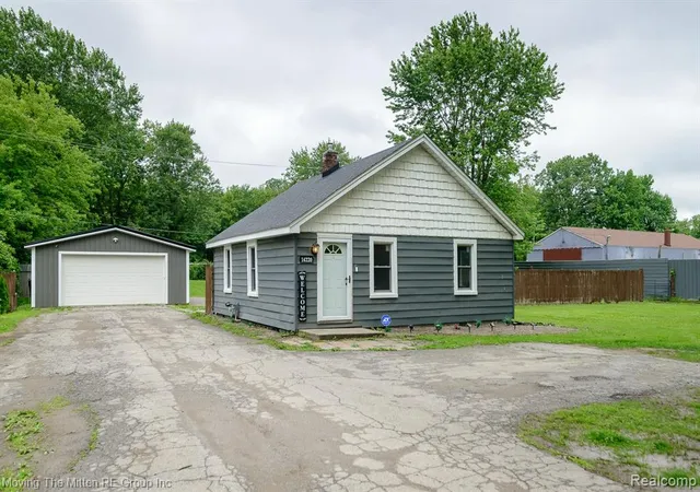 Homes for sale in Belleville, MI | 14220 Martinsville Rd, Belleville, MI 48111 | MLS# 61005539