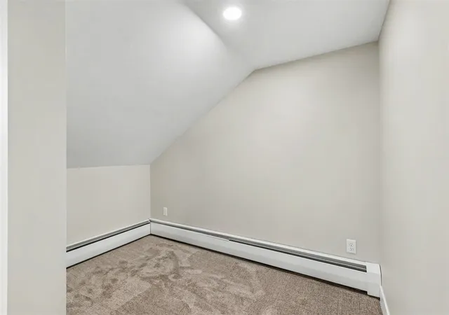 Photo 4 of Sale Pending at 8112 72nd Avenue, Hudsonville, MI 49426 | MLS# 70551132 | Listing updated on 2026-09-10