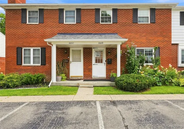 2nd image of 6643 Andersonville Rd, Clarkston, MI 48346 | MLS# 61020474