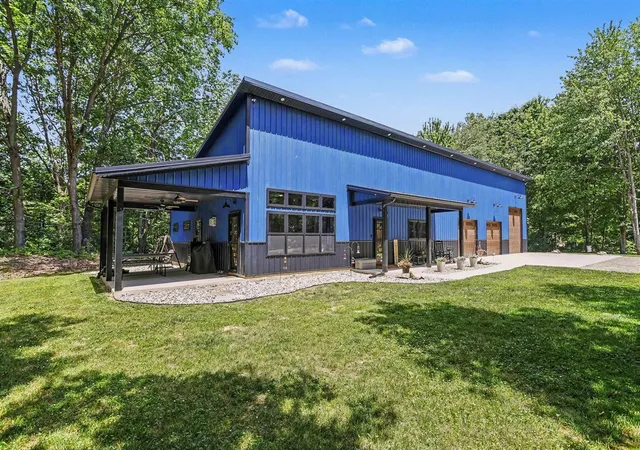 Homes for sale in Decatur, MI | 86960 County Road 681, Decatur, MI 49045 | MLS# 70543180