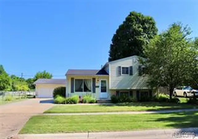 Homes for sale in Clio, MI | 505 Clarion St, Clio, MI 48420 | MLS# 61009522