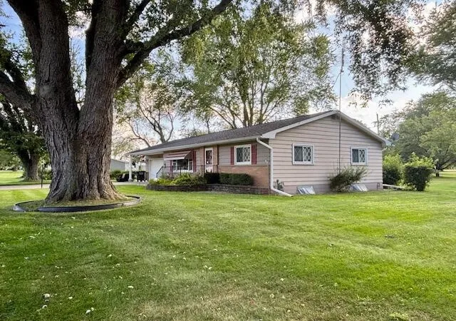 Photo 4 of Sale Pending at 56930 Franklin Dr, Three Rivers, MI 49093 | MLS# 70554950 | Listing updated on 2026-08-31