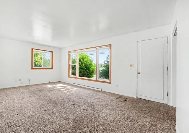 image of 7285 Bay Rd, Saginaw, MI 48640 | MLS# 50219718