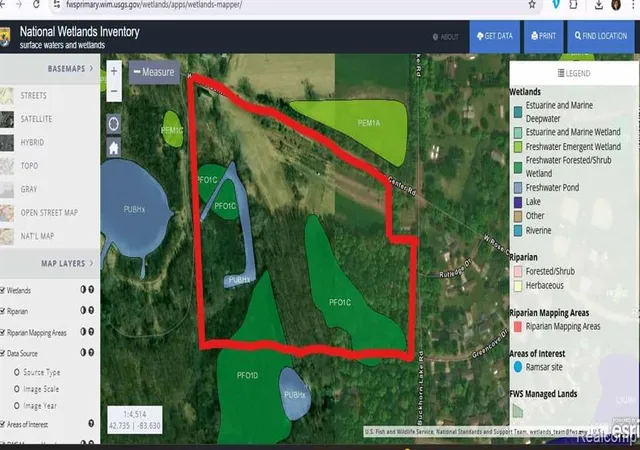 3rd image of 825 W Rose Center Rd, Holly, MI 48442 | MLS# 60984177