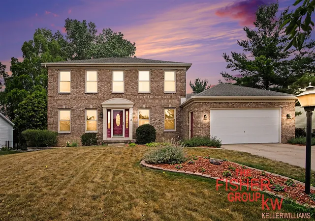 Photo 2 of Sale Pending at 5434 Discovery Dr, Grand Rapids, MI 49508 | MLS# 70547508 | Listing updated on 2026-08-16