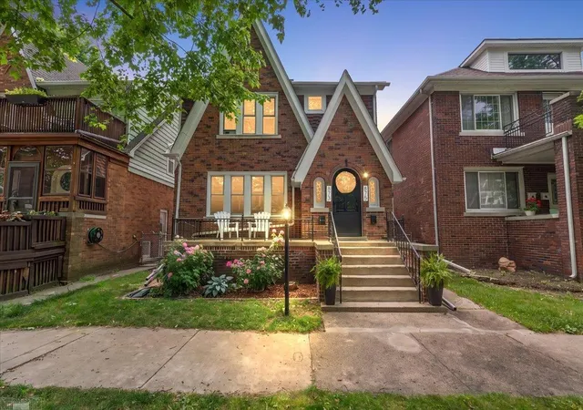 Homes for sale in Grosse Pointe Park, MI | 873 875 Beaconsfield Ave, Grosse Pointe Park, MI 48230 | MLS# 50213842