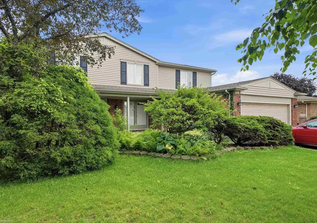 1st image of 43456 Hillcrest Dr, Sterling Heights, MI 48313 | MLS# 50214727