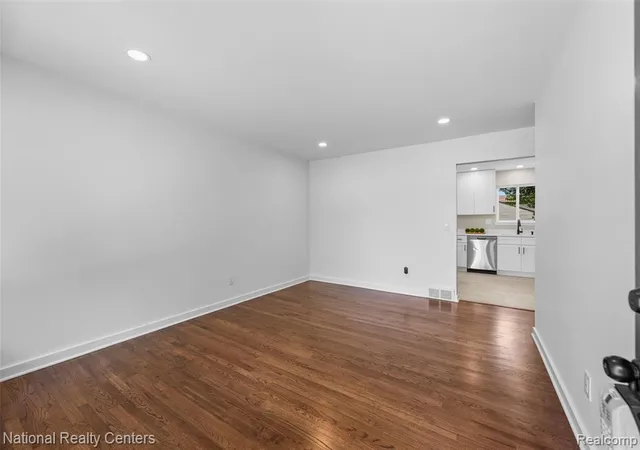 Photo 3 of Single Family Residence at 27736 Osmun St, Madison Heights, MI 48071 | MLS# 60999064 |  | Sold on 2026-07-01
