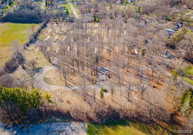 2nd image of 3073 W Dayton St, Flint, MI 48504 | MLS# 60995723