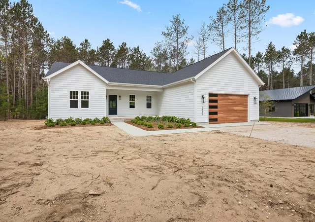 Homes for sale in Interlochen, MI | 1849 Cascade Trl #7, Interlochen, MI 49685 | MLS# 80069733