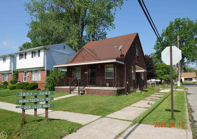 Homes for sale in Ecorse, MI | 3834 19th St, Ecorse, MI 48229 | MLS# 50208126