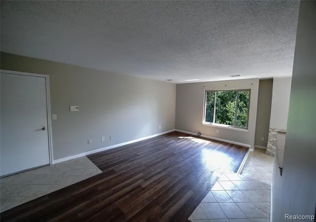 2nd image of 8365 Pontiac Lake Rd #12, White Lake, MI 48386 | MLS# 61017282