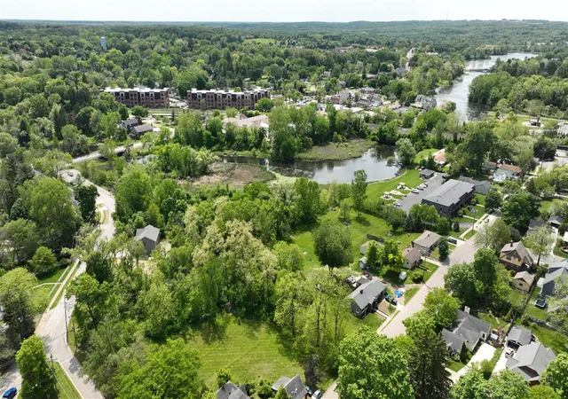 Homes for sale in Milford, MI | 144 River Dr, Milford, MI 48381 | MLS# 70479851