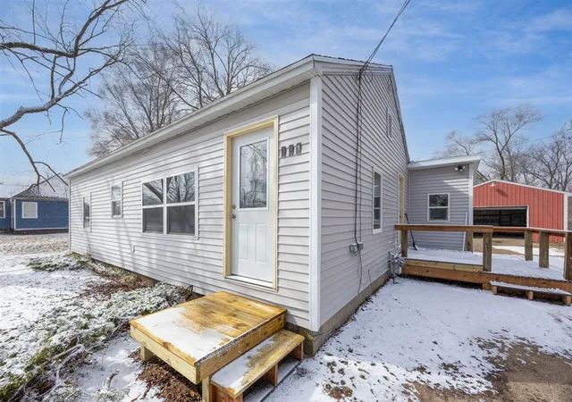 Homes for sale in Muskegon, MI | 739 Chandler St, Muskegon, MI 49442 | MLS# 70520152