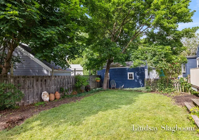 Photo 4 of Single family home for sale at 843 Orchard Ave, Grand Rapids, MI 49506 | MLS# 70538379 | Listing updated on 2026-09-02