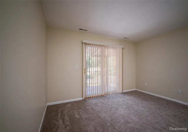 Homes for sale in Farmington, MI | 30795 Shiawassee Rd #7, Farmington, MI 48336 | MLS# 60995146