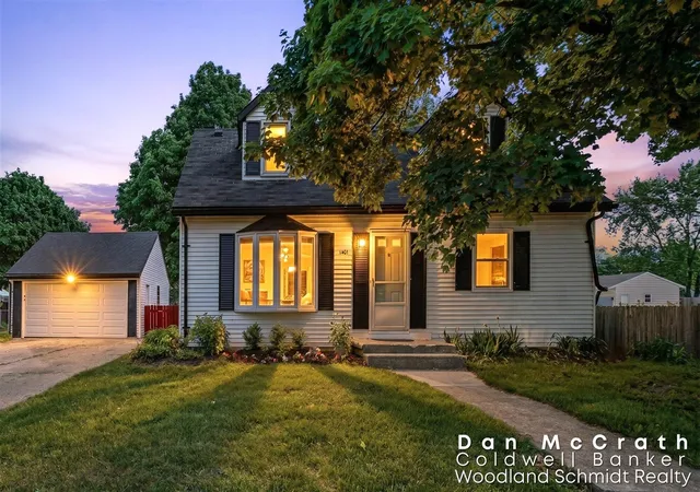 Homes for sale in Lowell, MI | 1401 Sibley St, Lowell, MI 49331 | MLS# 70534191