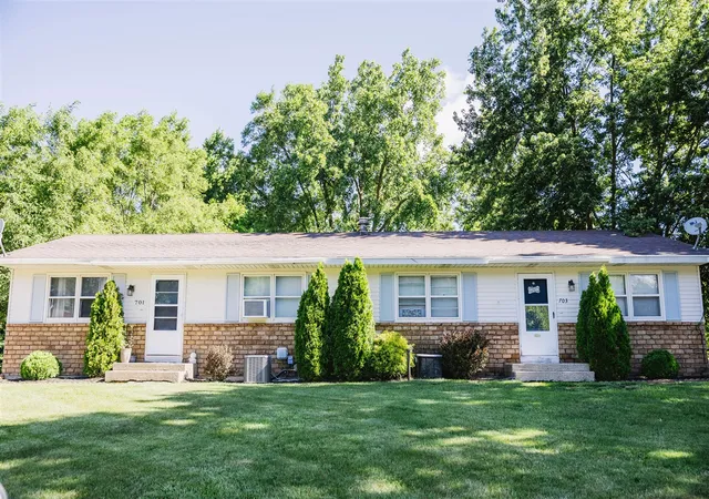 Multi family home for sale at 701-703 Coleman St, Grand Rapids, MI 49508 | MLS# 70540134