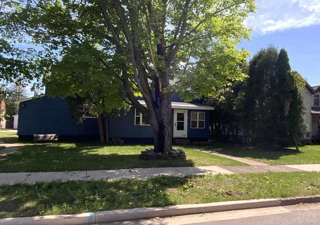 Homes for sale in Negaunee, MI | 604 Carr St, Negaunee, MI 49866 | MLS# 50211103