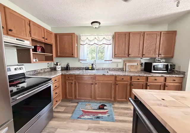 5th image of 860 N Harding Ave, Harrison, MI 48625 | MLS# 50214433