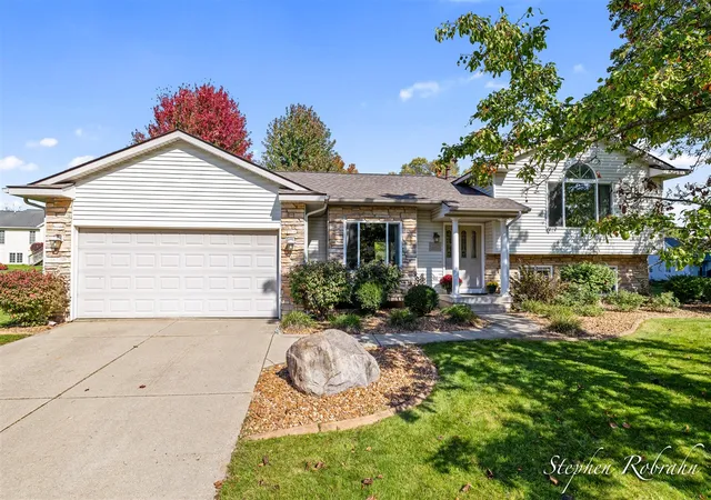 Photo 1 of Single family home for sale at 6645 Jousma Ct, Caledonia, MI 49316 | MLS# 70564509 | Listing updated on 2026-10-30