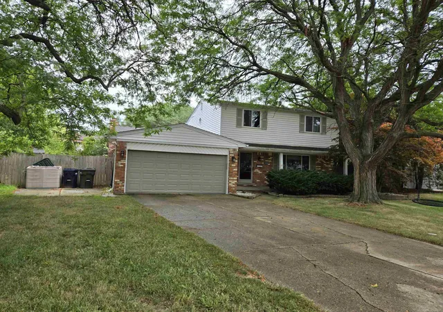 Photo 1 of Sale Pending at 35356 Monza Ct St, Sterling Heights, MI 48312 | MLS# 50219514 | Listing updated on 2026-09-18