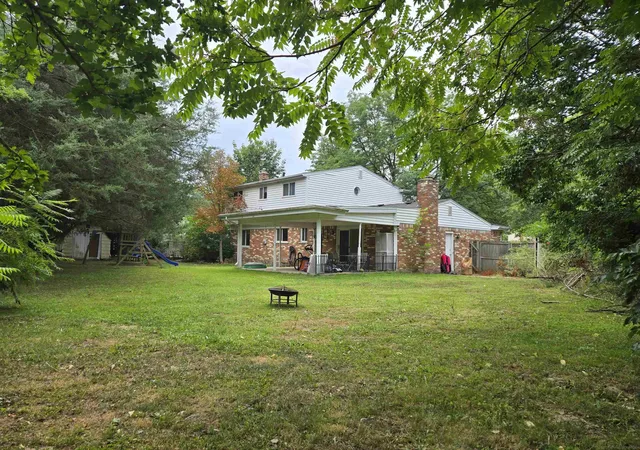 Photo 2 of Sale Pending at 35356 Monza Ct St, Sterling Heights, MI 48312 | MLS# 50219514 | Listing updated on 2026-09-18