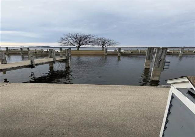 Photo 2 of Sale Pending at 1200 Lakeshore Dr, Muskegon, MI 49441 | MLS# 70523426 | Listing updated on 2026-06-26
