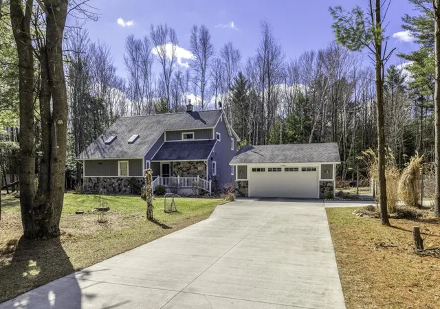 Homes for sale in Lexington, MI | 7142 Aitken Rd, Lexington, MI 48450 | MLS# 50203122