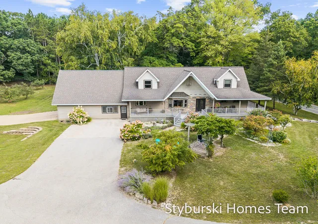 Photo 3 of Sale Pending at 226 N 176th Ave, Walkerville, MI 49459 | MLS# 70492769 | Listing updated on 2026-07-16