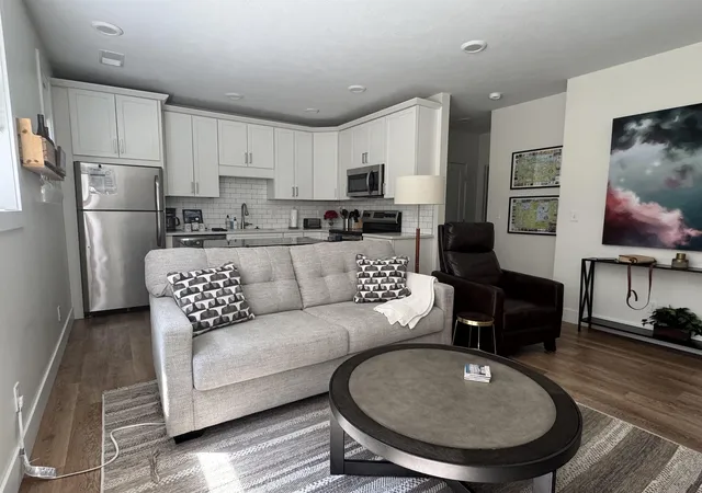 1st image of 135 E Eighth #3, Traverse City, MI 49684 | MLS# 80070785