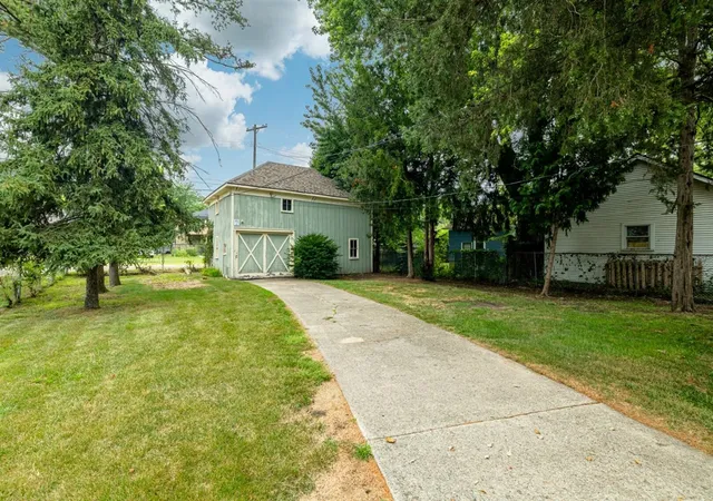 51st image of 213 N Adams St, Ypsilanti, MI 48197 | MLS# 70551543