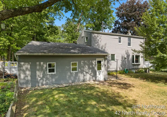Homes for sale in Comstock Park, MI | 4619 Meryton Ave, Comstock Park, MI 49321 | MLS# 70544327