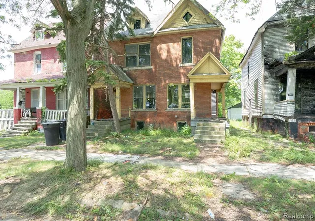 Photo 1 of Multi family home for sale at 537 Rosedale Ct, Detroit, MI 48202 | MLS# 60926839 | Listing updated on 2026-08-10