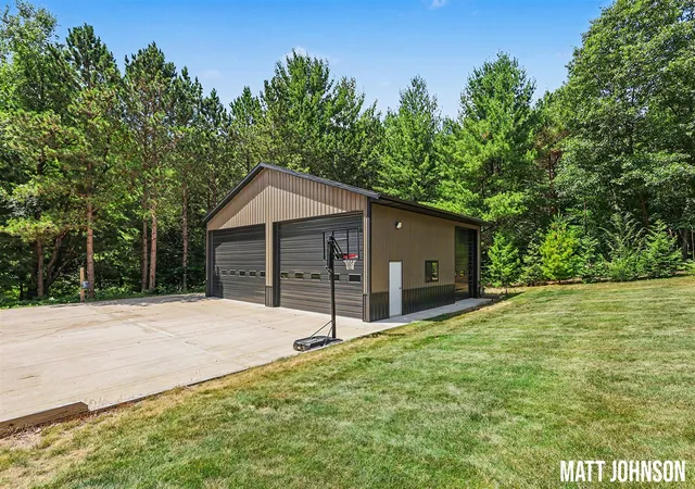 Homes for sale in Whitehall, MI | 5589 Heritage Dr, Whitehall, MI 49461 | MLS# 70545342