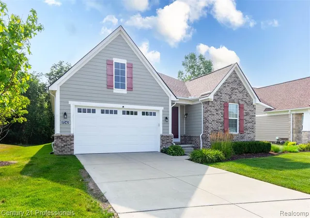 2nd image of 17242 Garden Ridge Ln, Northville, MI 48168 | MLS# 61013063