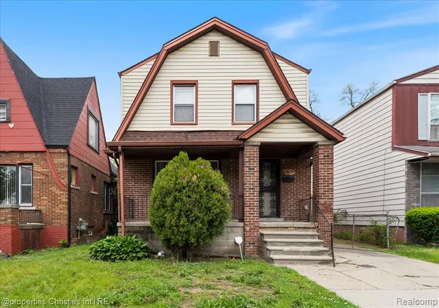 1st image of 16171 Santa Rosa Dr, Detroit, MI 48221 | MLS# 60995066