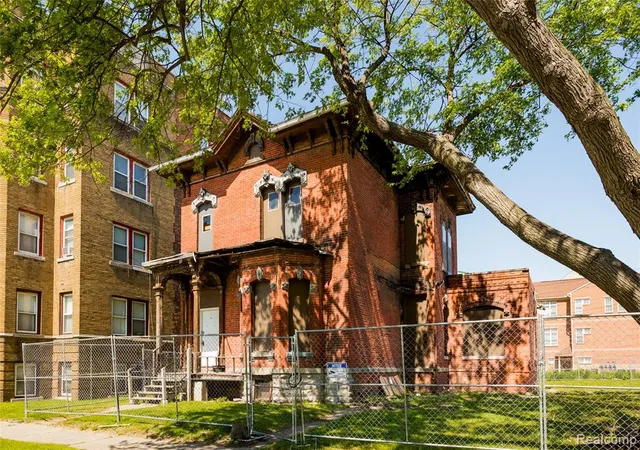 2nd image of 3644 Lincoln St, Detroit, MI 48208 2926 | MLS# 61003545