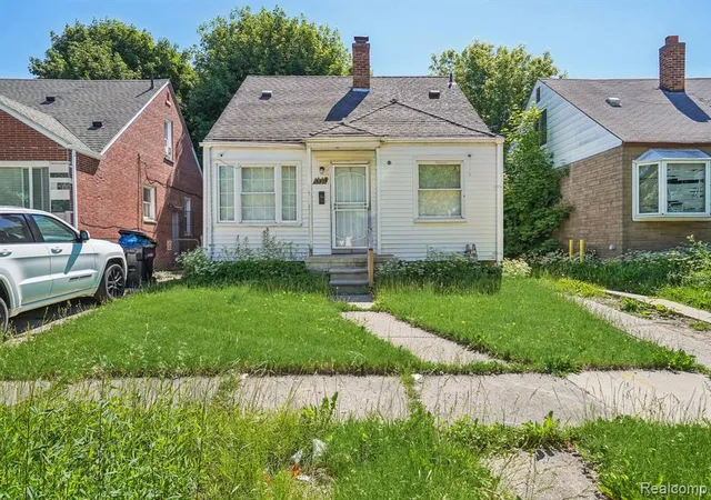 Homes for sale in Detroit, MI | 6526 Heyden St, Detroit, MI 48228 | MLS# 61000801