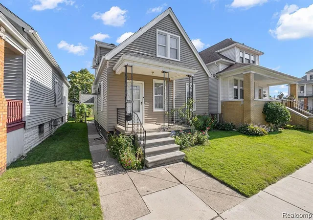 Homes for sale in Hamtramck, MI | 2310 Neibel St, Hamtramck, MI 48212 | MLS# 61004790