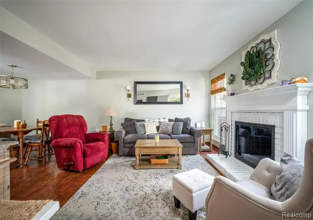 Homes for sale in Northville, MI | 42174 Roscommon St, Northville, MI 48167 | MLS# 61005645