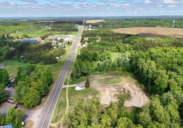Homes for sale in Newberry, MI | 13705 M-28 Hwy, Newberry, MI 49868 | MLS# 50204950