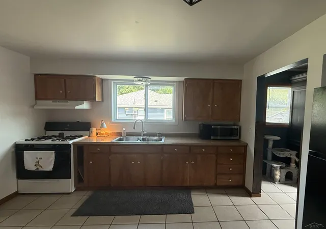 5th image of 530 Church St, Freeland, MI 48623 | MLS# 50218633